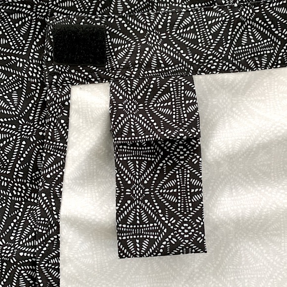 RipSkirt Hawaii Black Pearl Batik Wrap Skirt - Picture 8 of 13